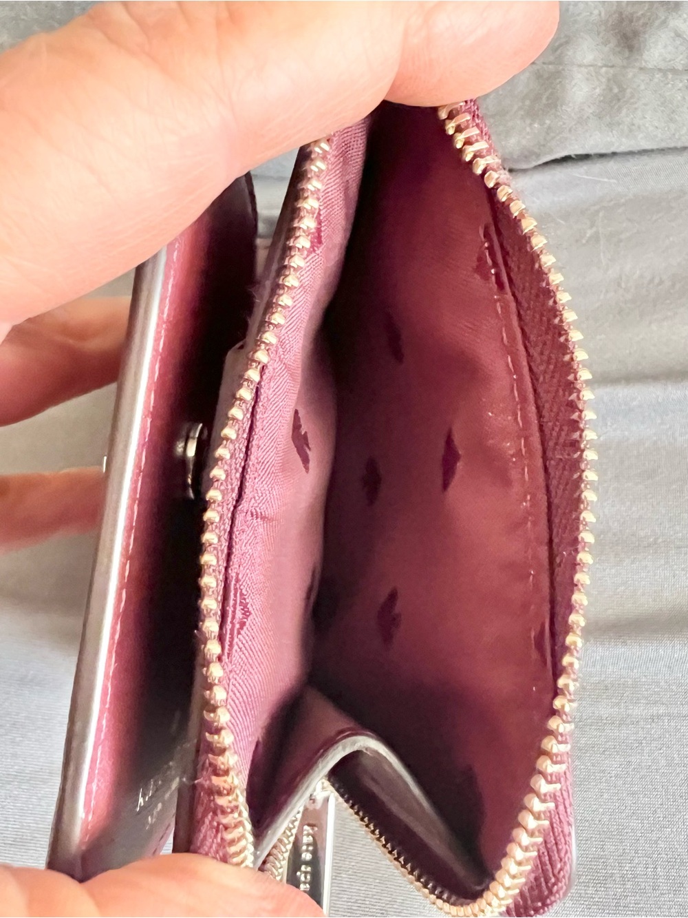 Kate Spade small Darcy bucket crossbody bag w/ matching wallet in light pink - Picture 13 of 14